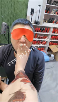 frb2huhspbt.jpg