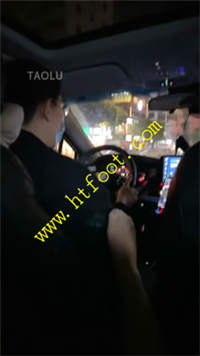 3wwc1vbkrf2.jpg