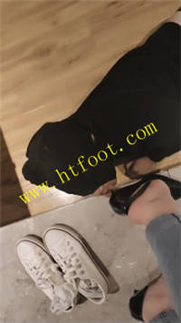 ajx0y3jhcpt.jpg