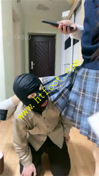 symko52yyj0.jpg