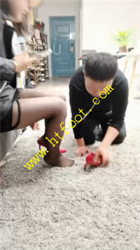 b0q0e0iqrbi.jpg