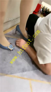 ucbcdv2hy4o.jpg