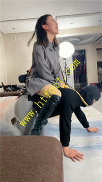 azyuirzwat1.jpg