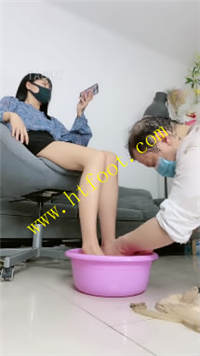 0r0ufebrzyt.jpg