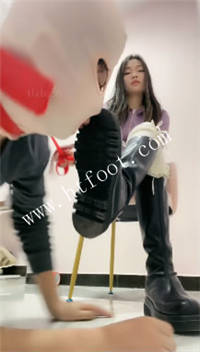 1bsit4uud14.jpg