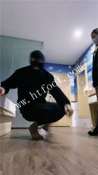 5jt2uhfk535.jpg