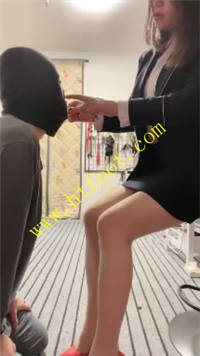 4a2ap3mnurw.jpg