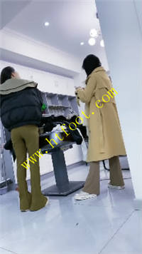 5hb220d5i21.jpg