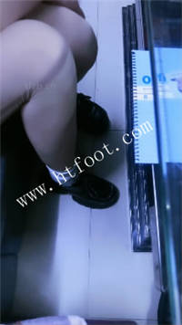 3k013zp5cly.jpg
