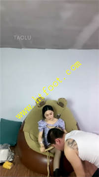 ecprwf0c0wu.jpg