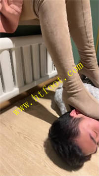 kehtg3m4ny1.jpg
