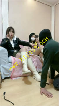 5l4xfkkcf21.jpg