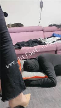 waxzn1lzvy2.jpg