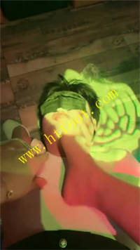 1m52rdujx2f.jpg
