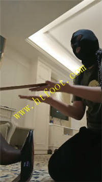 k05tqfn4fhf.jpg