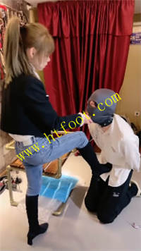 osbt0hkgmyq.jpg