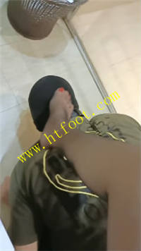 2hqbtv3g1d3.jpg