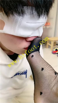 eiakttbk1rf.jpg