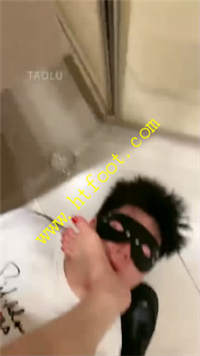 bsckqv2r2uf.jpg