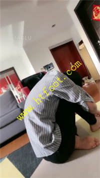 ruvmuq0n0he.jpg