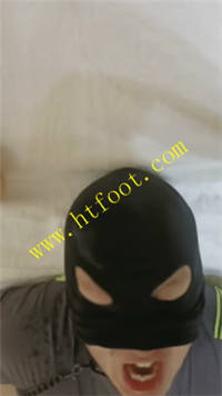 tlcr31dmy3r.jpg