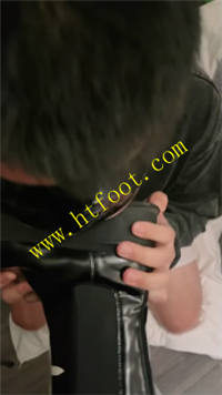 fita45qb4u4.jpg