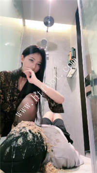 v15u5bj3sj2.jpg
