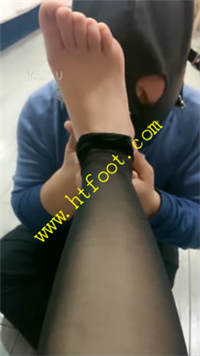 ghd221tdoqn.jpg