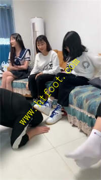 1tpicz2oqzr.jpg