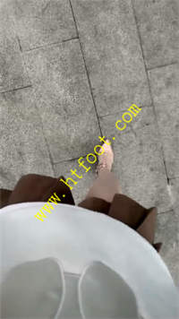 aht1cpktbye.jpg