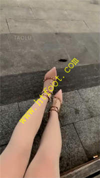 r0esfkryc4z.jpg