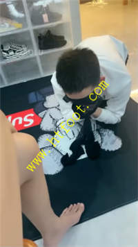 itix0evv4mt.jpg
