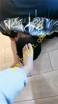 ducbj2ung2p.jpg