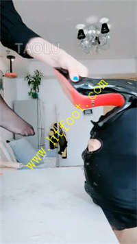 35taznrqhud.jpg