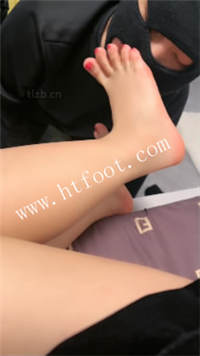 4ofh20naoxo.jpg