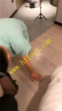 uxu1g4ym4sg.jpg