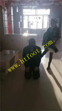 4255uxf4jv3.jpg