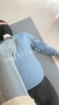 mvhjt3u021h.jpg