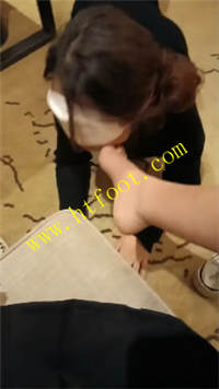 2fpnlayjdc3.jpg