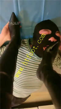 hpgo2v2qbwq.jpg