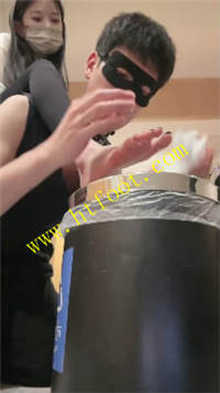 44jhe430vug.jpg