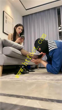 ly23adfwd4w.jpg