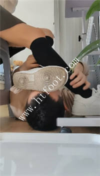jiz3cqdvn12.jpg
