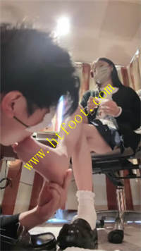 tlfrooq5pas.jpg