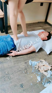 okvqg4lp1lk.jpg