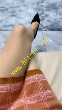 r5y51u010sj.jpg