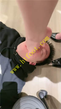 zvmv2jhv0xm.jpg