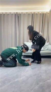c1vfogfzduu.jpg