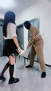 da40jtwv4lw.jpg