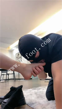 5nd02nfyc4c.jpg